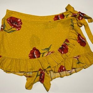 Women Ruffle Skort Shorts xSmall Polka Dot Coastal Mustard color